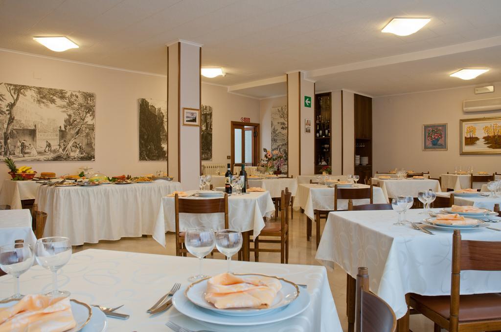 La Rosetta Hotel